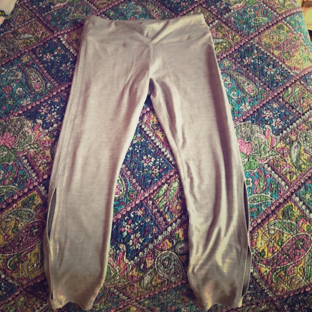 Grey leggings